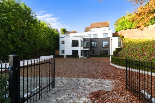 Arrange a viewing for Lower Road, Gerrards Cross, Buckinghamshire